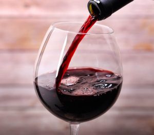 vino rosso (se usate la slow cooker ne basteranno 250 ml)